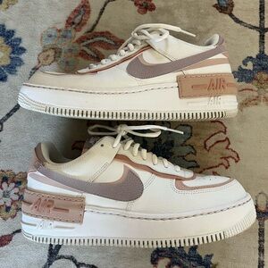 Nike Women’s Sneakers White with Pink and Taupe Accents